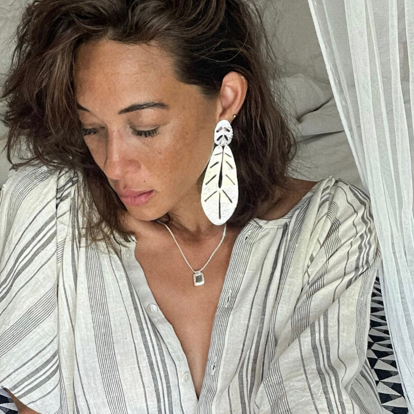 Daun earring-silver