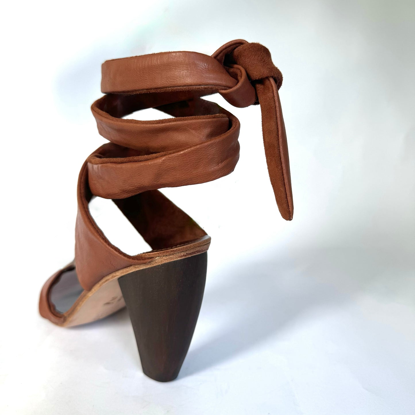 The Horn Heel-Tan