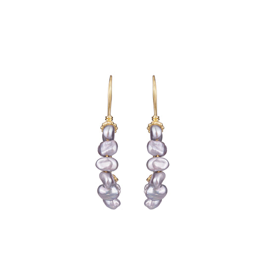 Reign Pearl Earrings Gold