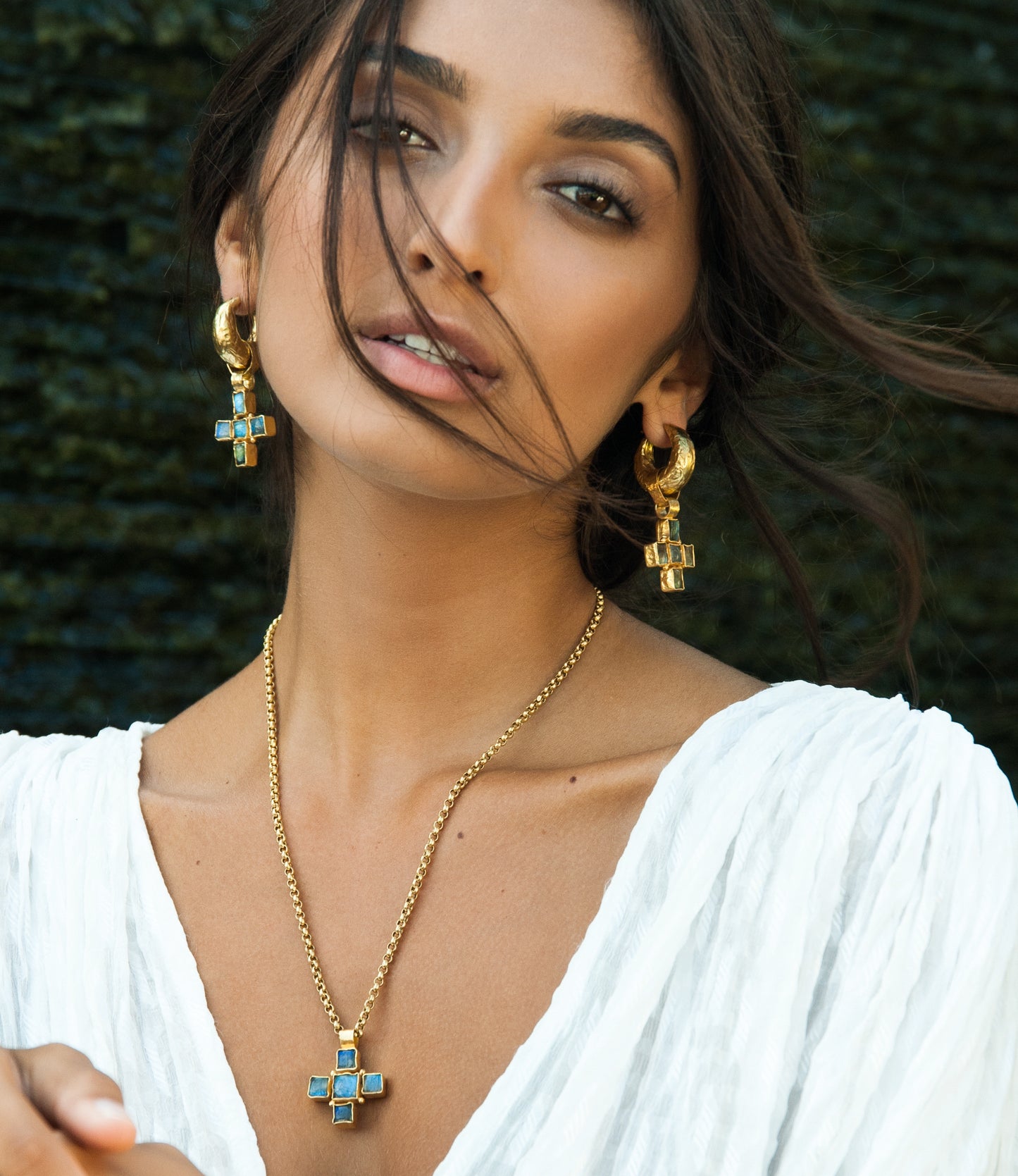 Livia Earrings Gold
