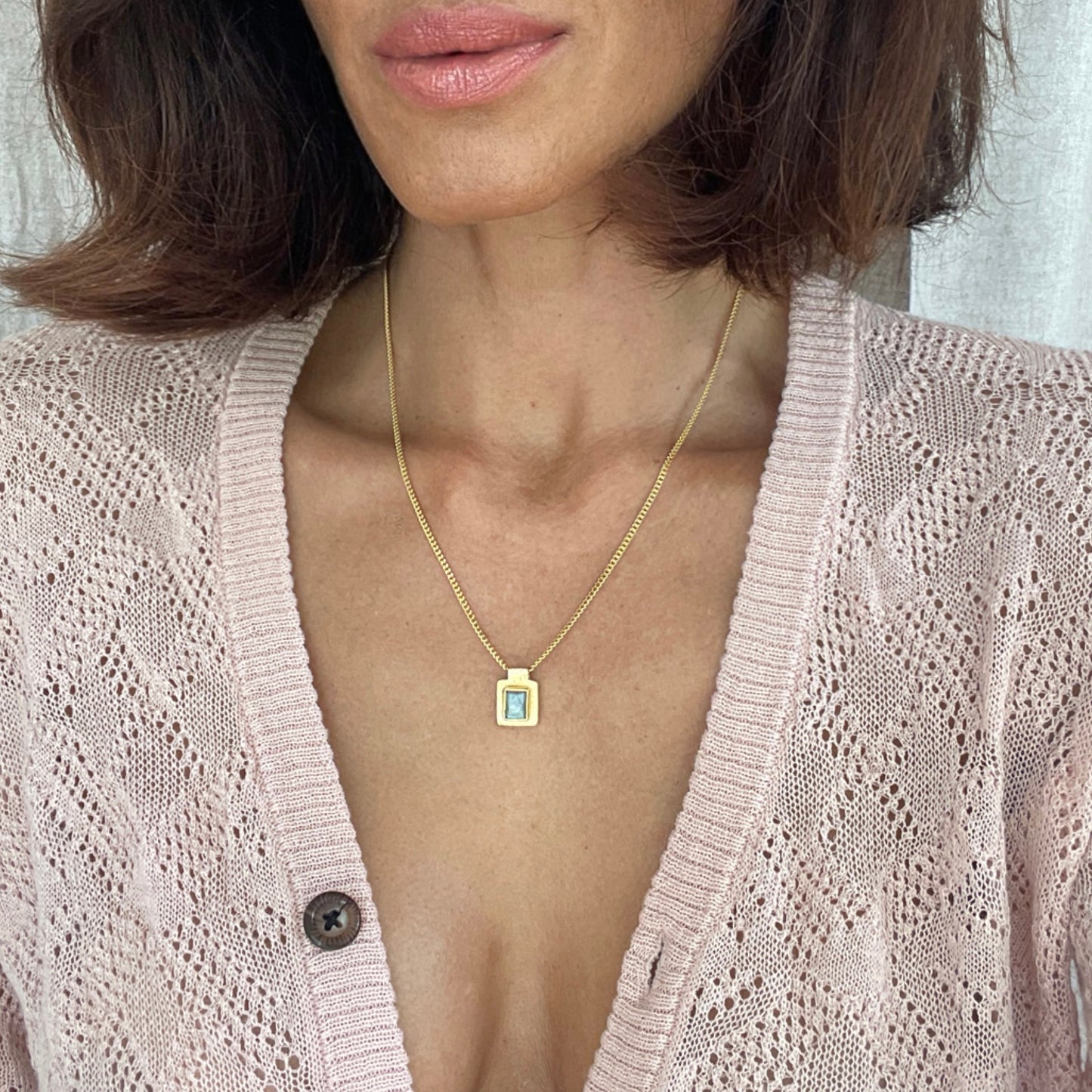 Mini Labarodite Single Pendant Gold