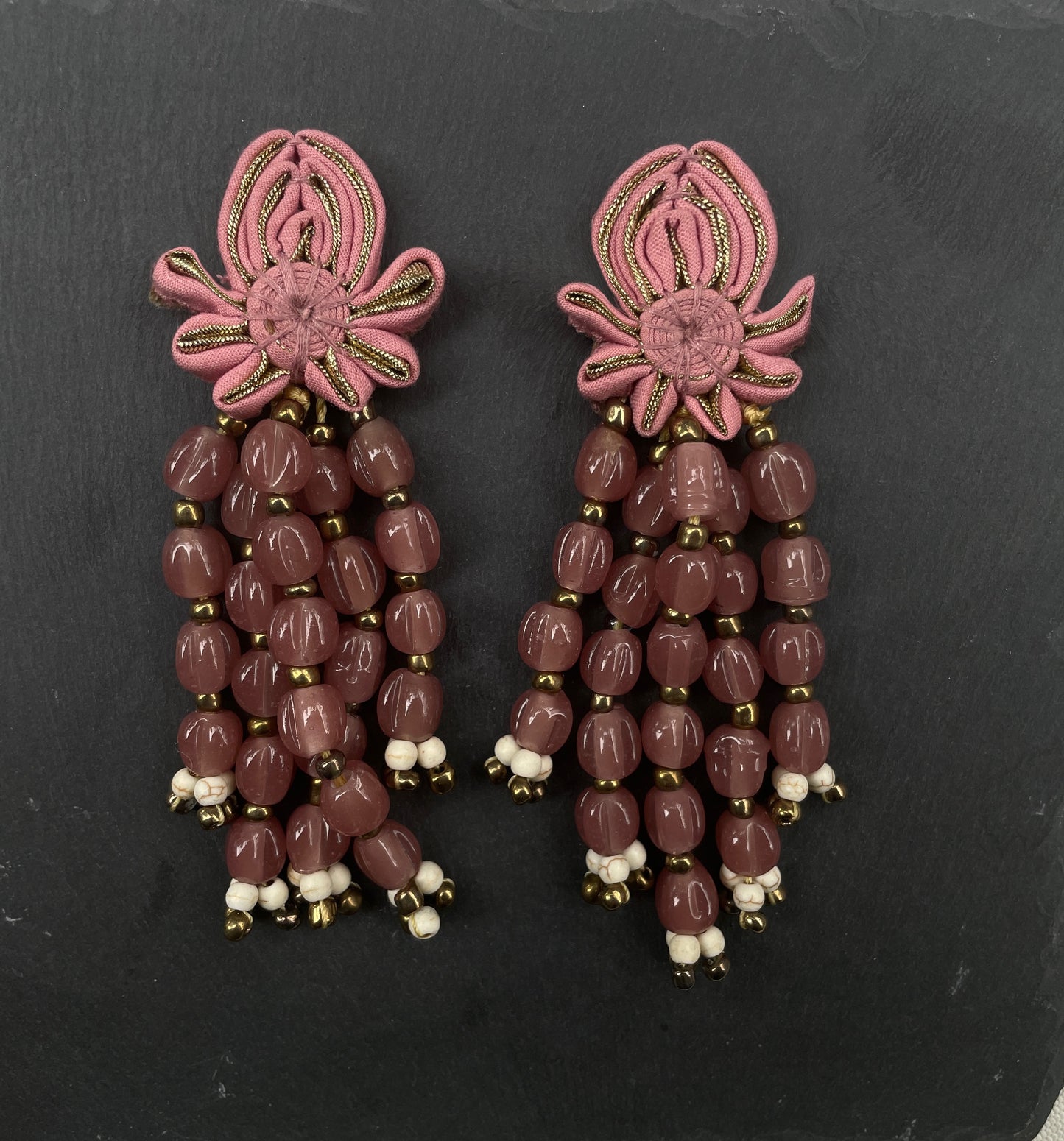 Clip-On Chandel-Ears-musk
