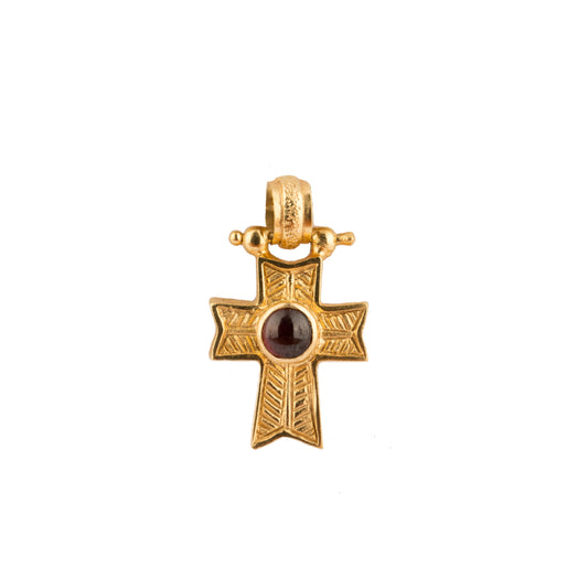 Empress Garnet Pendant Gold