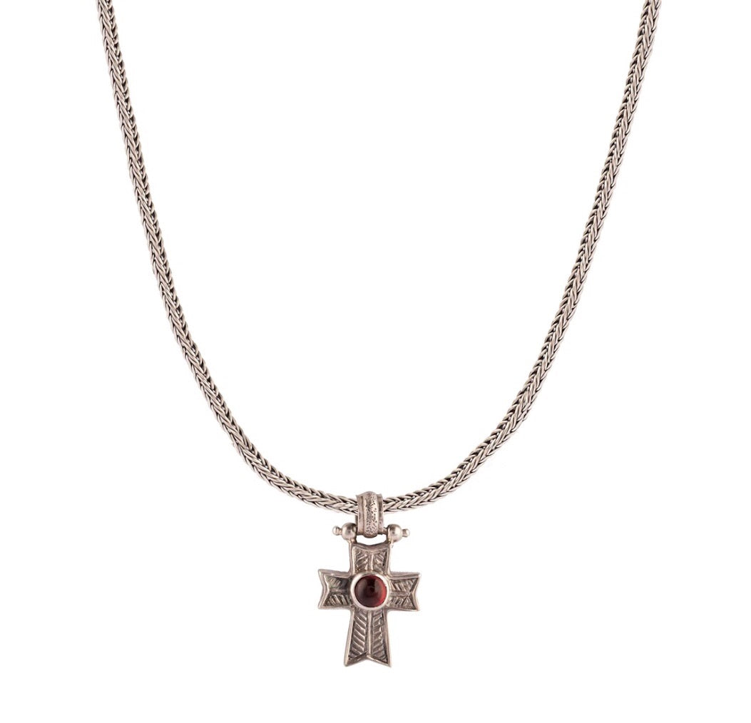 Empress Garnet Pendant Silver